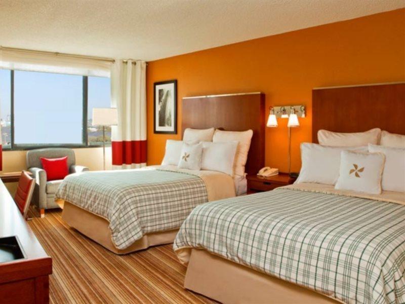 Four Points By Sheraton Houston Greenway Plaza Bagian luar foto