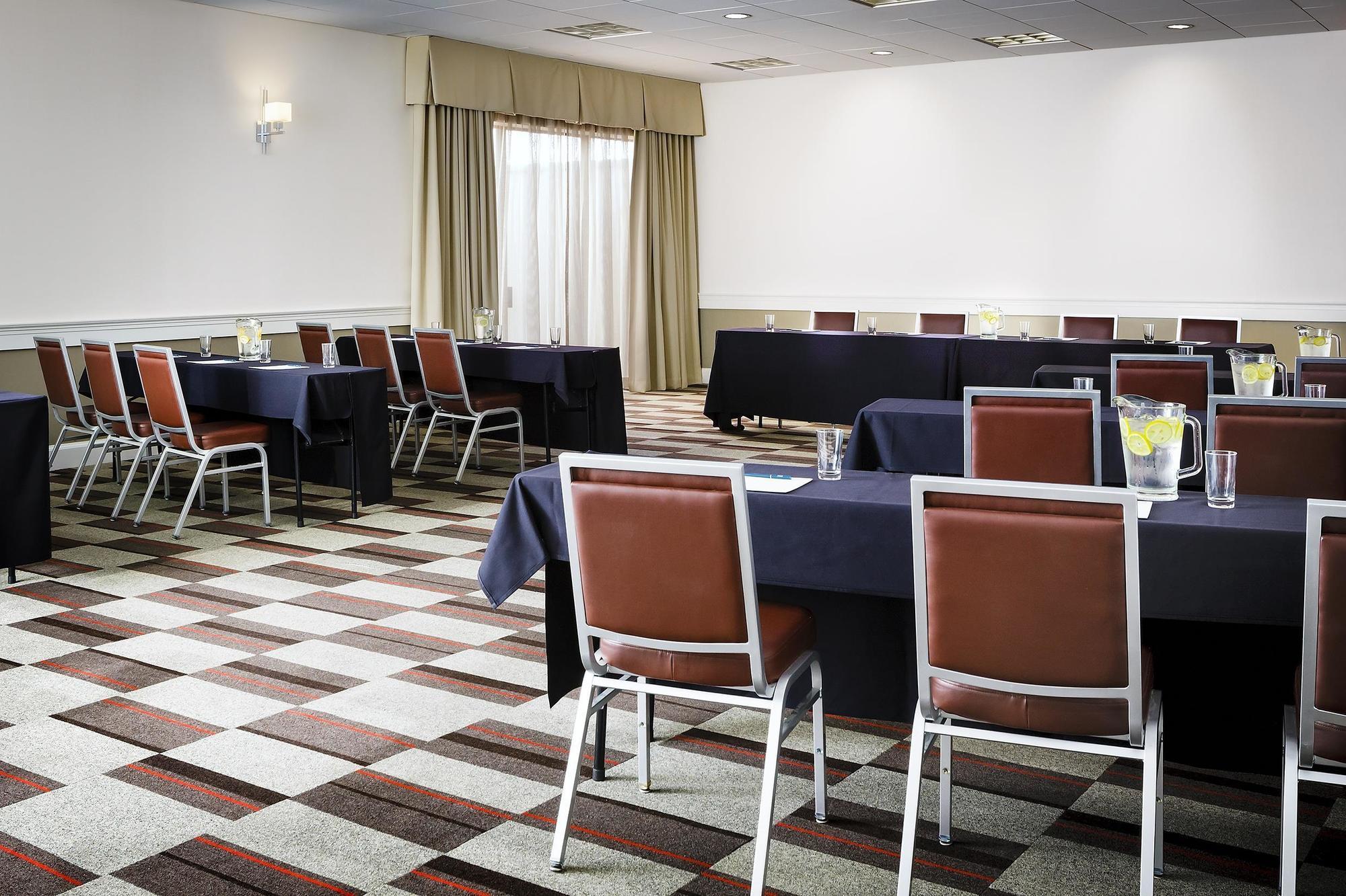 Four Points By Sheraton Houston Greenway Plaza Bagian luar foto